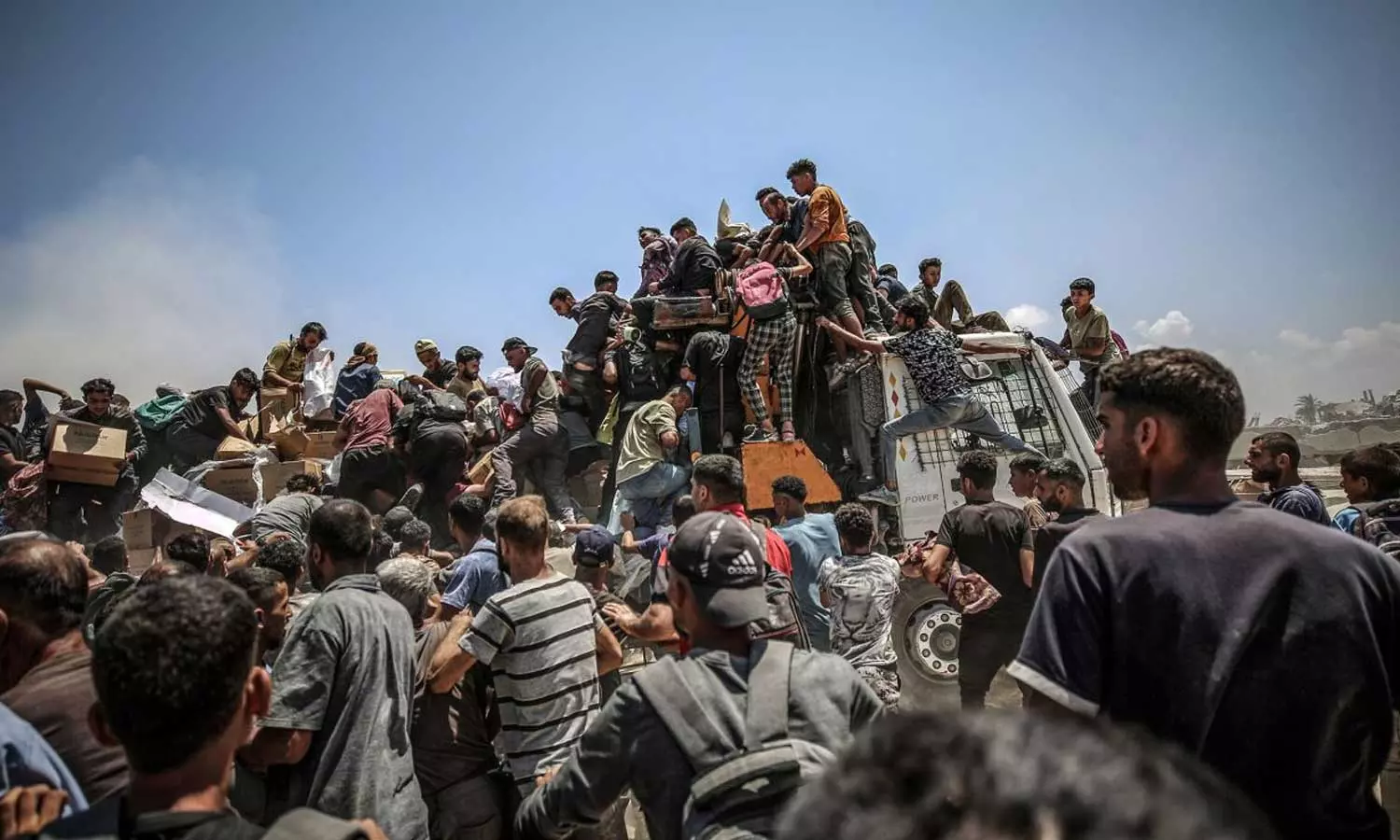 പട്ടിണി മരണങ്ങൾക്കിടെ ഗസ്സയിൽ ആക്രമണം വ്യാപിപ്പിച്ച് ഇസ്രായേൽ; 135 പേർ കൂടി കൊല്ലപ്പെട്ടു