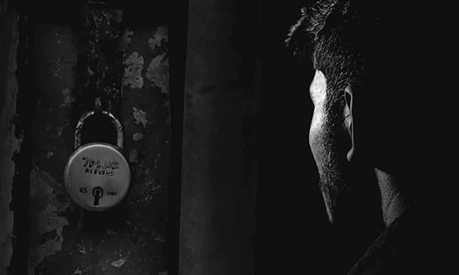 ഇരുട്ട് മുറിക്കുള്ളിലാക്കി കുറ്റിയിട്ടു, എന്തിനാണ് ഇങ്ങനെ ചെയ്തത്: ദുരിതം പറഞ്ഞ് ഹരിയാന പൊലീസ് കസ്റ്റഡിയിലെടുത്ത ബംഗാളി കുടിയേറ്റക്കാർ