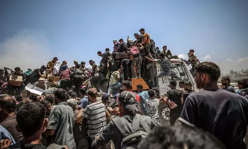 പട്ടിണി മരണങ്ങൾക്കിടെ ഗസ്സയിൽ ആക്രമണം വ്യാപിപ്പിച്ച് ഇസ്രായേൽ; 135 പേർ കൂടി കൊല്ലപ്പെട്ടു