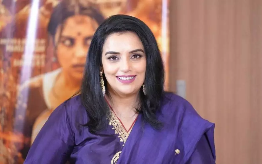 ശ്വേത മേനോനെതിരായ കേസ്;  നടപടികൾ റദ്ദാക്കി ഹൈക്കോടതിയുടെ ഇടക്കാല ഉത്തരവ്