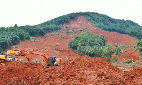 കവളപ്പാറയിലെ കണ്ണീരിന് ആറ് വർഷം; തോരാമഴയില്‍ മുത്തപ്പൻ കുന്നിൽ പൊലിഞ്ഞത് 59 ജീവനുകൾ