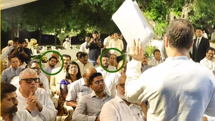 രാഹുൽ ഗാന്ധിയുടെ അത്താഴ വിരുന്നിൽ പിൻനിരയിൽ ഇരിപ്പിടം; ഉദ്ധവ് താക്കറെയെ പരിഹസിച്ച് ബിജെപി രാഹുൽ ഗാന്ധിയുടെ അത്താഴ വിരുന്നിൽ പിൻനിരയിൽ ഇരിപ്പിടം; ഉദ്ധവ് താക്കറെയെ പരിഹസിച്ച് ബിജെപി