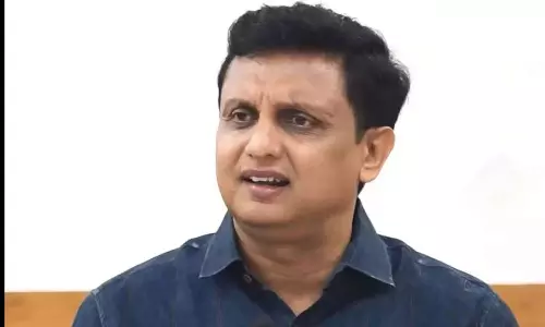 ആലപ്പുഴ കീച്ചേരി കടവ് പാലം തകർന്ന സംഭവം; കരാറുകാരനെ കരിമ്പട്ടികയിൽ പെടുത്തും