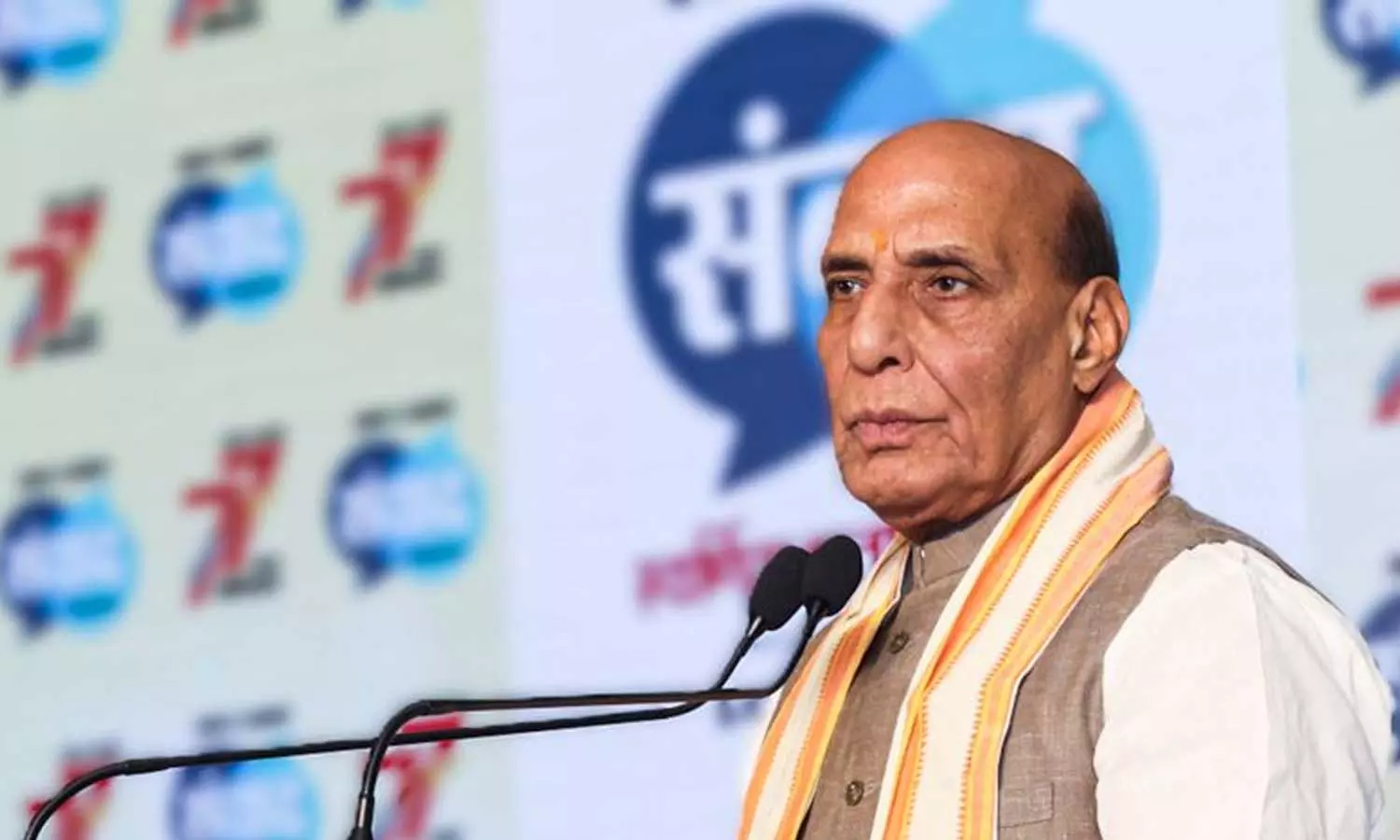 ചില മുതലാളിമാർക്ക് ഇന്ത്യയുടെ വളർച്ച അംഗീകരിക്കാനാകുന്നില്ല: അധിക തീരുവയിൽ ട്രംപിനെതിരെ രാജ്നാഥ് സിങ് ചില മുതലാളിമാർക്ക് ഇന്ത്യയുടെ വളർച്ച അംഗീകരിക്കാനാകുന്നില്ല: അധിക തീരുവയിൽ ട്രംപിനെതിരെ രാജ്നാഥ് സിങ്