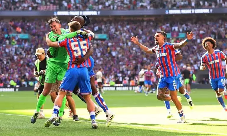 ലിവർപൂളിന് ഞെട്ടൽ; കമ്യൂണിറ്റി ഷീൽഡ് കിരീടം ക്രിസ്റ്റൽ പാലസിന്