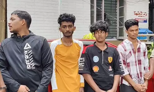 ഡേറ്റിംഗ് ആപ്പിൽ പരിചയപ്പെട്ട യുവാവിനെ മർദിച്ച് മൂന്ന് പവന്‍റെ സ്വര്‍ണമാല തട്ടിയെടുത്തു; നാല് പേര്‍ അറസ്റ്റില്‍