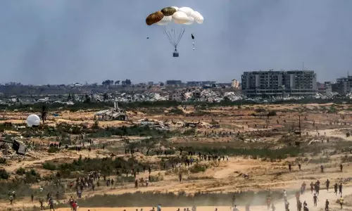 15-year-old dies after food parcel falls on head in Gaza