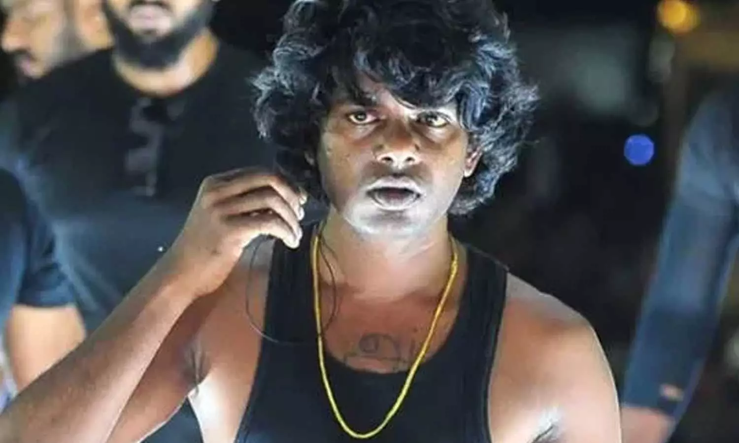 ബലാത്സംഗ പരാതി; റാപ്പർ വേടനെതിരെ ലുക്കൗട്ട് നോട്ടീസ്