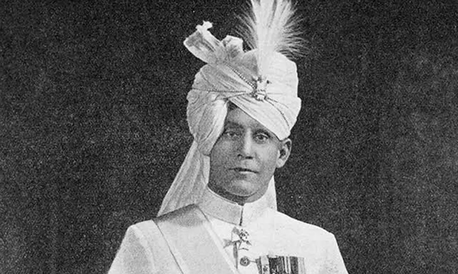 ഭോപ്പാലിലെ അവസാന നവാബ് ഹമീദുല്ല ഖാന്റെ പേരിലുള്ള സ്ഥാപനങ്ങളുടെ പേര് മാറ്റാൻ നഗരസഭ നീക്കം