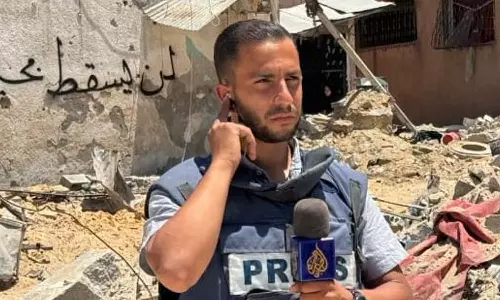 അനസ് അൽ ശരീഫ് ഉൾപ്പെടെ അൽ ജസീറയുടെ അഞ്ച് മാധ്യമപ്രവർത്തകരെ വധിച്ച് ഇസ്രായേൽ