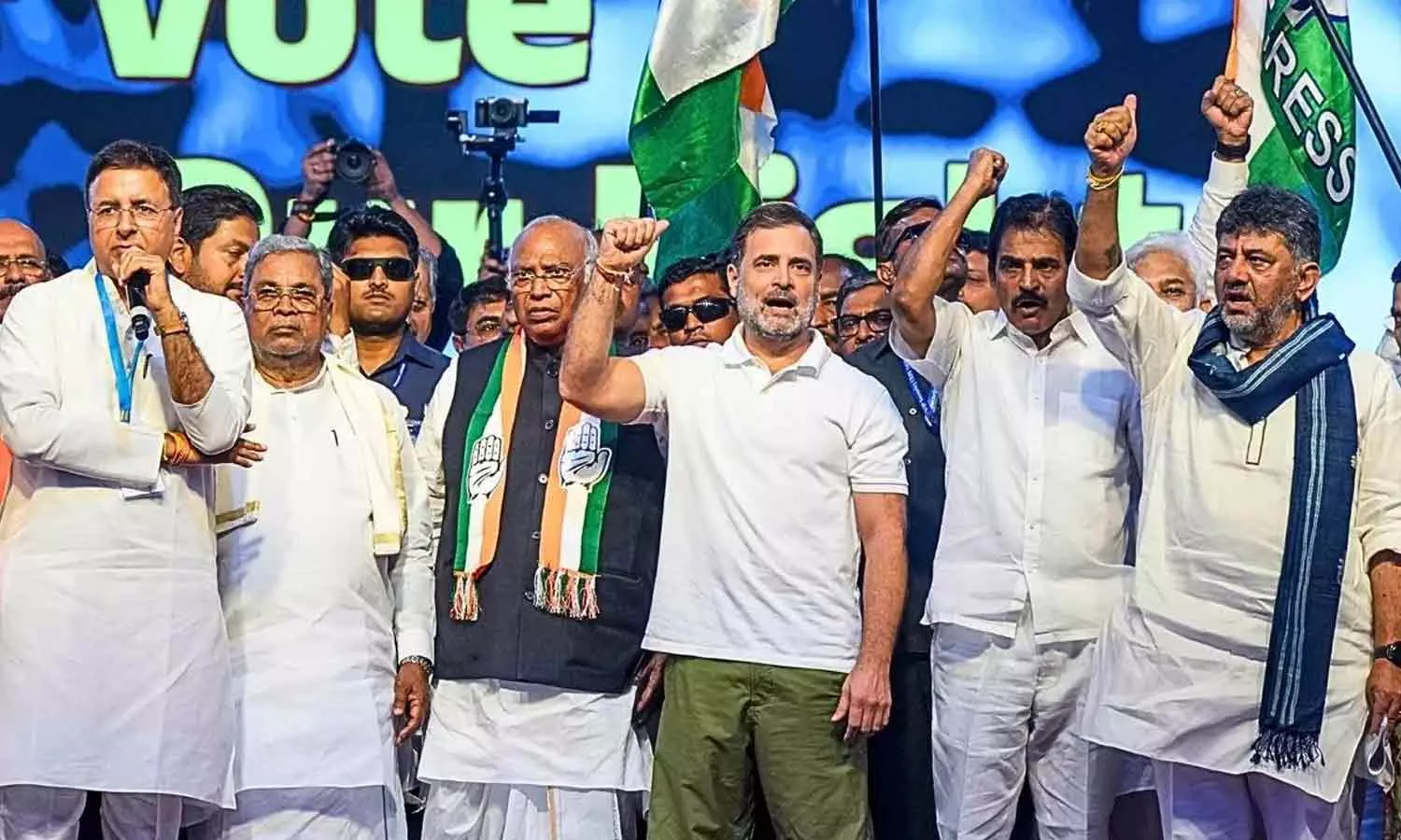 വോട്ട് ചോരി; തെരഞ്ഞെടുപ്പ് കമ്മീഷനെതിരെ പ്രതിഷേധം ശക്തമാക്കാൻ ഇൻഡ്യ മുന്നണി