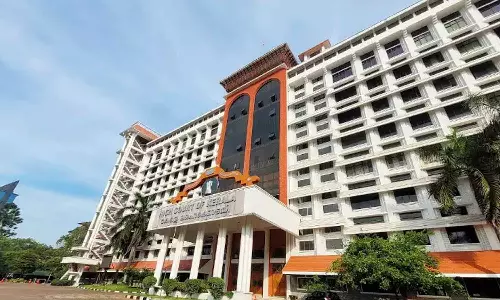 സിൻഡിക്കേറ്റ് യോഗം ചേരാൻ കഴിയുന്നില്ല; കേരള സാങ്കേതിക സർവകലാശാല വിസിയുടെ ഹരജി കോടതി ഇന്ന് പരിഗണിക്കും