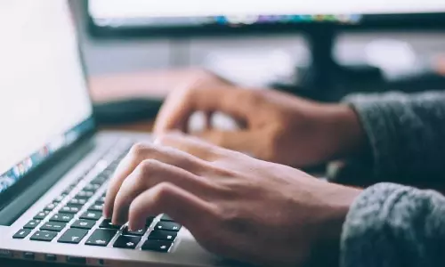 യുപിയില്‍ വിദ്യാഭ്യാസ വകുപ്പിന്റെ ഓൺലൈൻ യോഗത്തിനിടയില്‍ പോണ്‍ വിഡിയോ; അന്വേഷണം ആരംഭിച്ചു