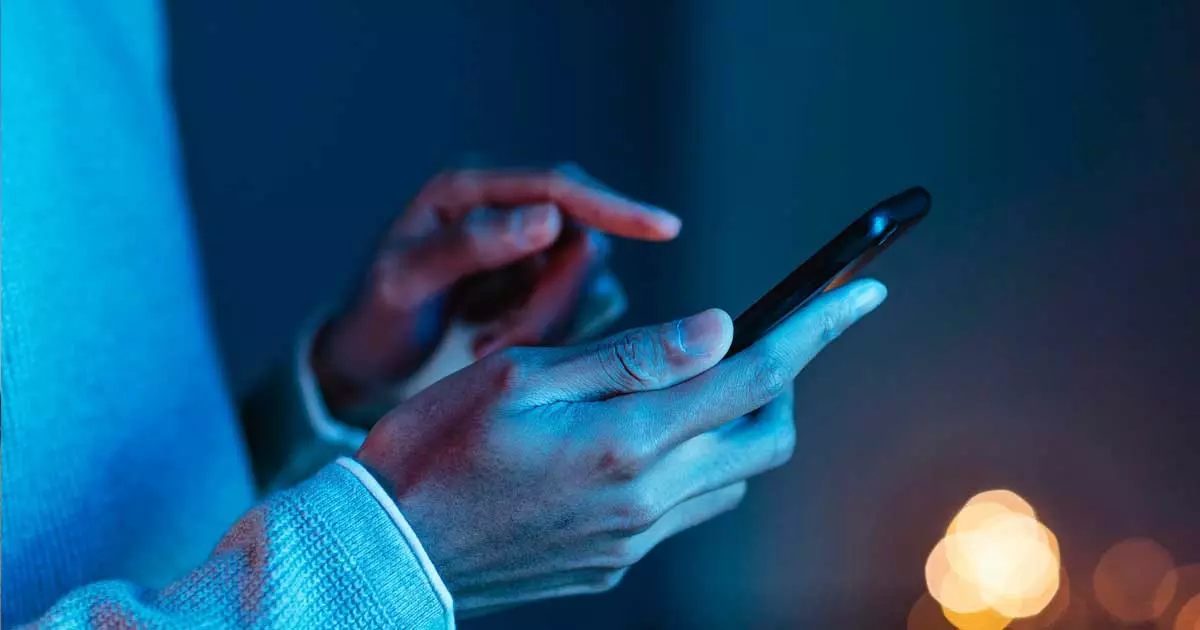 പൊതുസ്ഥലത്ത് തുപ്പിയാൽ വിവരമറിയും;മൊബൈൽ ആപ്ലിക്കേഷനുമായി ദുബൈ