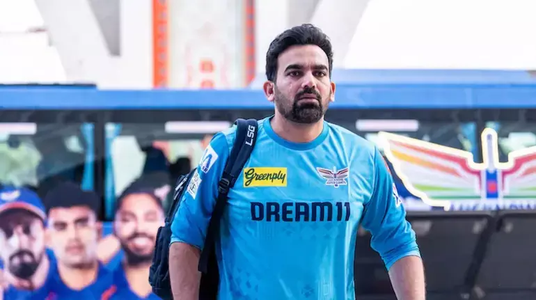 സഹീർ ഖാൻ ലക്നൗ വിടുന്നു ; മുംബൈ ഇന്ത്യൻസിലേക്ക് ചേക്കേറാൻ സാധ്യത സഹീർ ഖാൻ ലക്നൗ വിടുന്നു ; മുംബൈ ഇന്ത്യൻസിലേക്ക് ചേക്കേറാൻ സാധ്യത