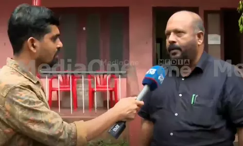 ഒരാൾക്ക് രണ്ട് ഐഡി കാർഡ് ഗുരുതര കുറ്റകൃത്യം; നിയമപരമായും രാഷ്ട്രീയമായും നേരിടും വി.എസ് സുനിൽ കുമാർ ഒരാൾക്ക് രണ്ട് ഐഡി കാർഡ് ഗുരുതര കുറ്റകൃത്യം; നിയമപരമായും രാഷ്ട്രീയമായും നേരിടും വി.എസ് സുനിൽ കുമാർ