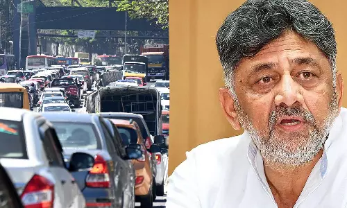 ബംഗളൂരുവിലെ ട്രാഫിക്  ബ്ലോക്കിനെക്കുറിച്ച് എല്ലാദിവസവും സ്വന്തം മക്കളില്‍ നിന്ന് വരെ വഴക്ക് കേള്‍ക്കാറുണ്ട്,പരിഹാരം ഇതുമാത്രം; ഉപമുഖ്യമന്ത്രി ഡി.കെ ശിവകുമാര്‍