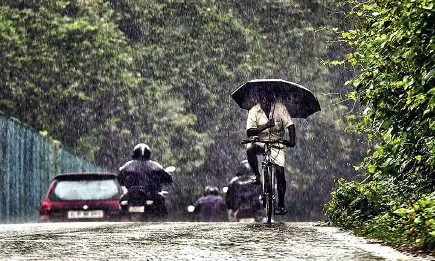 സംസ്ഥാനത്ത് ഇന്നും ഒറ്റപെട്ട അതിതീവ്ര മഴയ്ക്ക് സാധ്യത; രണ്ട് ജില്ലകളില്‍ ഓറഞ്ച് അലര്‍ട്ട്