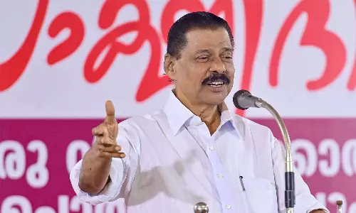 സിപിഎമ്മില്‍ കത്ത് വിവാദം: പോളിറ്റ് ബ്യൂറോയ്ക്ക് നല്‍കിയ കത്ത് എം.വി ഗോവിന്ദന്റെ മകന്‍ ചോര്‍ത്തിയെന്ന് വ്യവസായി