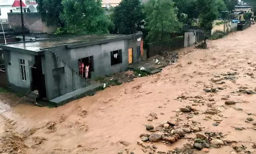ജമ്മു കശ്മീരിലെ കത്വയിൽ വീണ്ടും മേഘവിസ്ഫോടനം; ഏഴ് പേർ മരിച്ചു