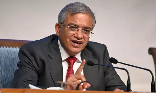 വോട്ട് കൊള്ള: വ്യാജ വോട്ടുകൾ ബൂത്ത് ലെവൽ ഓഫീസർമാർക്ക് ചൂണ്ടിക്കാട്ടാമായിരുന്നു; ബിഎൽഒമാരെ പഴിചാരി തെരഞ്ഞെടുപ്പ് കമ്മീഷൻ