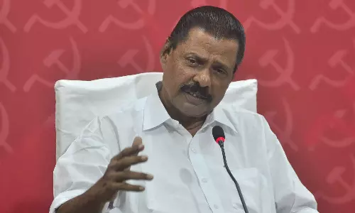 എം. വി ഗോവിന്ദനെതിരെ സിപിഎമ്മിൽ പടയൊരുക്കം; കത്ത് വിവാദത്തിന് പിന്നിൽ ഇ.പി ജയരാജന്? എം. വി ഗോവിന്ദനെതിരെ സിപിഎമ്മിൽ പടയൊരുക്കം; കത്ത് വിവാദത്തിന് പിന്നിൽ ഇ.പി ജയരാജന്?