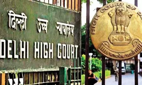 സ്ത്രീ കരഞ്ഞതുകൊണ്ട് മാത്രം സ്ത്രീധന പീഡനമാണെന്ന് പറയാനാവില്ല: ഡല്‍ഹി ഹൈക്കോടതി