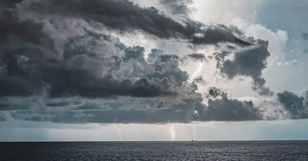 Heavy rain expected in various governorates of Oman from this morning