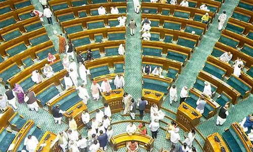 ജയിലിലായാല്‍ മന്ത്രിസ്ഥാനം പോകുന്ന ബില്‍; ജെപിസിക്ക് വിട്ടു