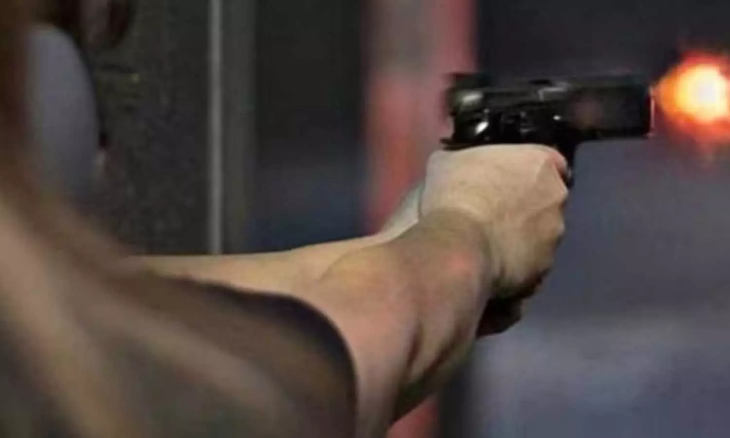 ശരിയായ ഉത്തരം പറഞ്ഞിട്ടും തല്ലി; ഫിസിക്സ് അധ്യാപകനെ ഒമ്പതാം ക്ലാസുകാരന് വെടിവെച്ചു,അറസ്റ്റ് ശരിയായ ഉത്തരം പറഞ്ഞിട്ടും തല്ലി; ഫിസിക്സ് അധ്യാപകനെ ഒമ്പതാം ക്ലാസുകാരന് വെടിവെച്ചു,അറസ്റ്റ്