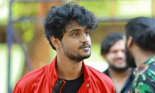 സുരേഷ് ഗോപിയുടെ മകനും കോൺഗ്രസ് നേതാവും തമ്മിൽ നടുറോഡിൽ തർക്കം