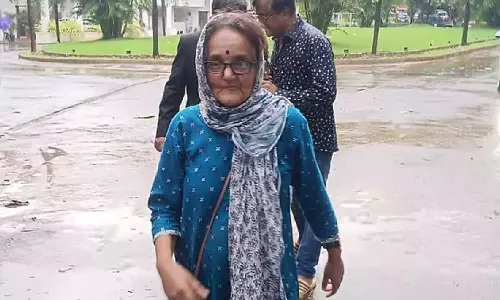 ധര്‍മസ്ഥല; മകളെ കാണാനില്ലെന്ന വ്യാജപരാതി ഉന്നയിച്ച സുജാത ഭട്ടിന് സുരക്ഷയേർപ്പെടുത്തി പൊലീസ്