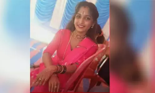 കണ്ണൂരിൽ വീട്ടിൽ നിന്ന് 30 പവൻ കവർന്ന കേസിൽ ട്വിസ്റ്റ്; മകന്റെ ഭാര്യ മൈസൂരിൽ കൊല്ലപ്പെട്ട നിലയിൽ, ആൺസുഹൃത്ത് പിടിയിൽ