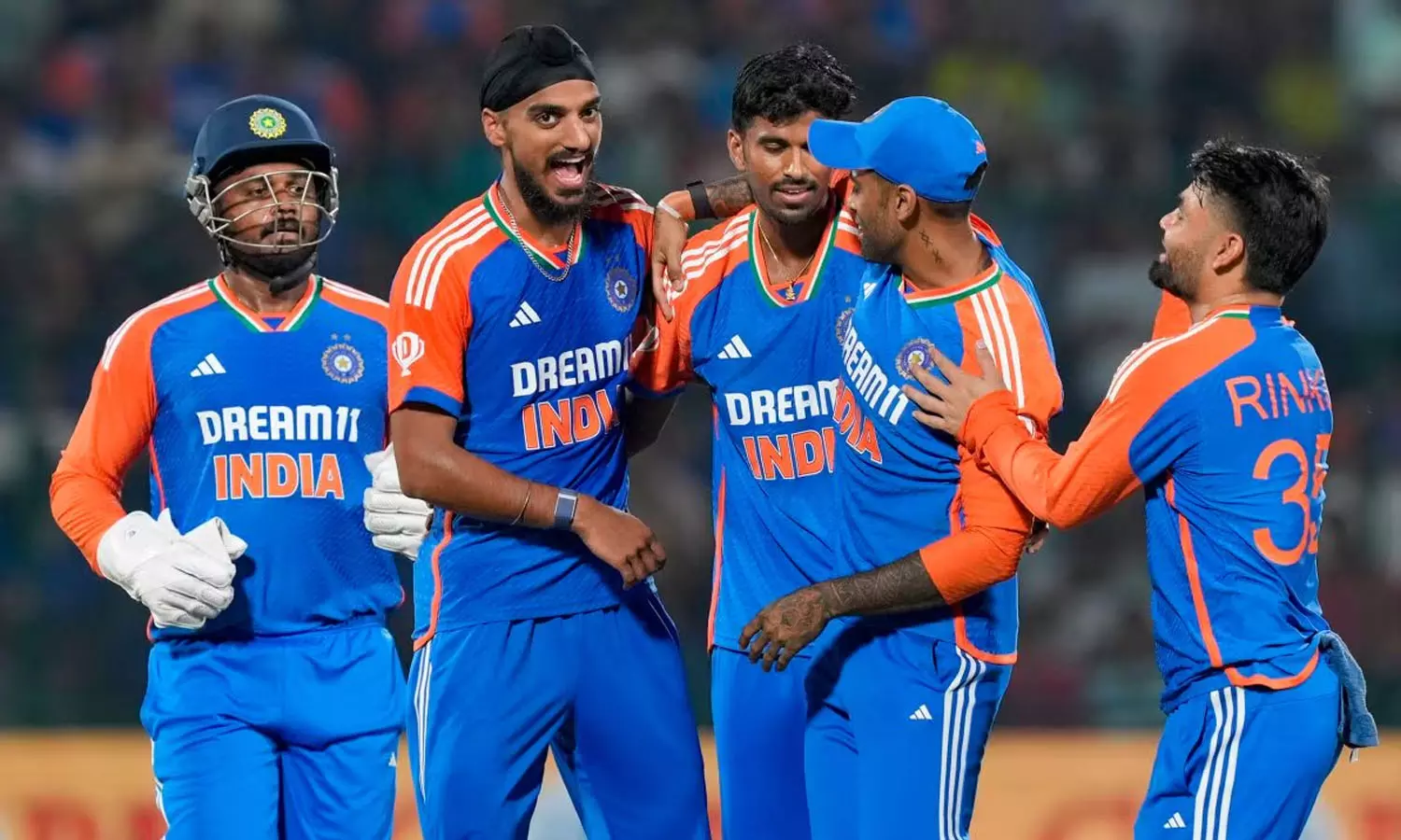 ഇന്ത്യൻ ക്രിക്കറ്റ് ടീമിനെ സ്പോൺസർ ചെയ്യാൻ ടൊയോട്ട? ചർച്ചകൾ നടക്കുന്നതായി റിപ്പോർട്ട്