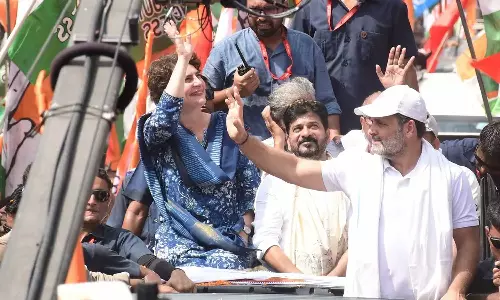 രാഹുലിനൊപ്പം അണിനിരന്ന് പ്രിയങ്ക ഗാന്ധിയും; ബിഹാറിനെ ഇളക്കി മറിച്ച് വോട്ടര്‍ അധികാര്‍ യാത്ര