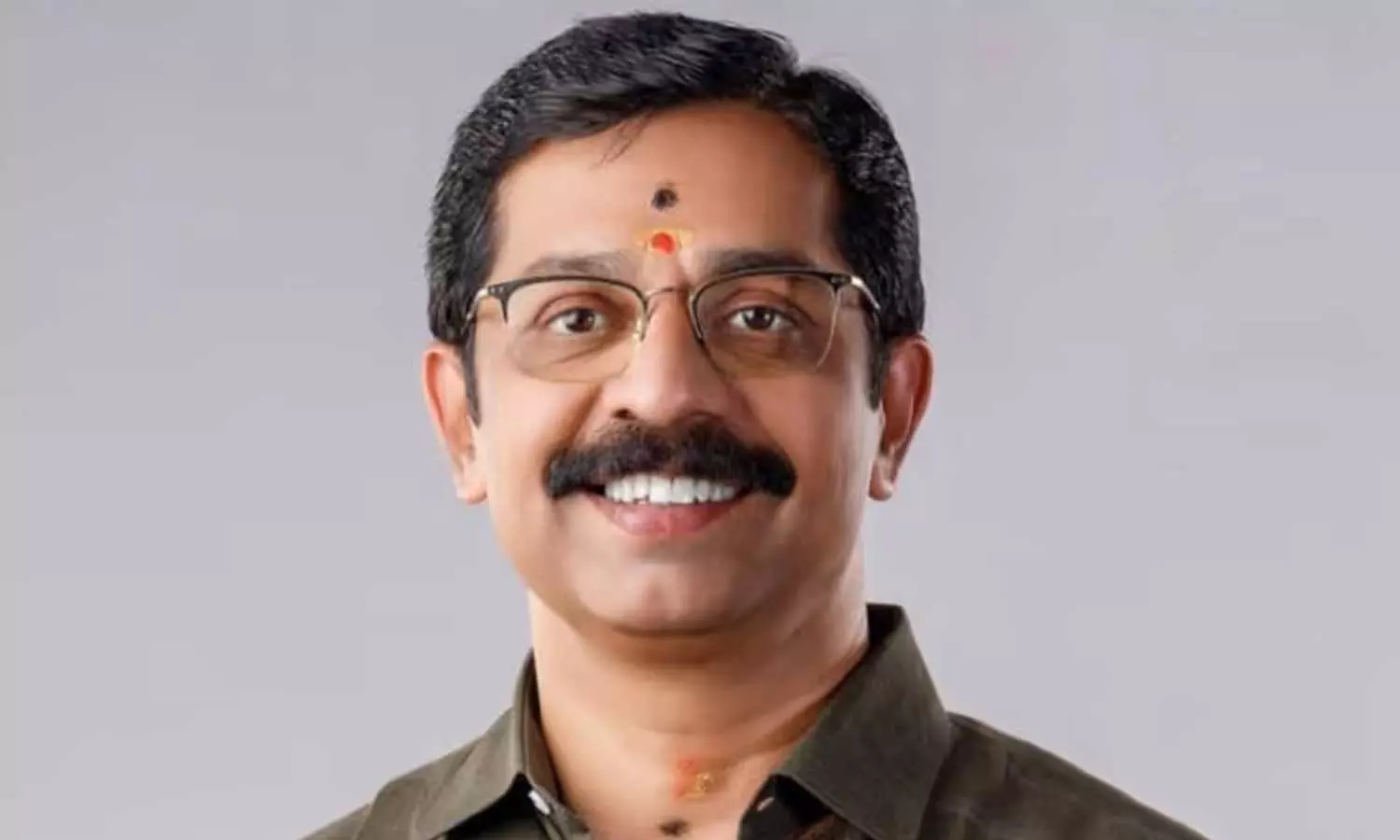 ബിജെപി സംസ്ഥാന വൈസ് പ്രസിഡന്റ് സി. കൃഷ്ണകുമാറിന് എതിരെ പീഡന പരാതി ബിജെപി സംസ്ഥാന വൈസ് പ്രസിഡന്റ് സി. കൃഷ്ണകുമാറിന് എതിരെ പീഡന പരാതി