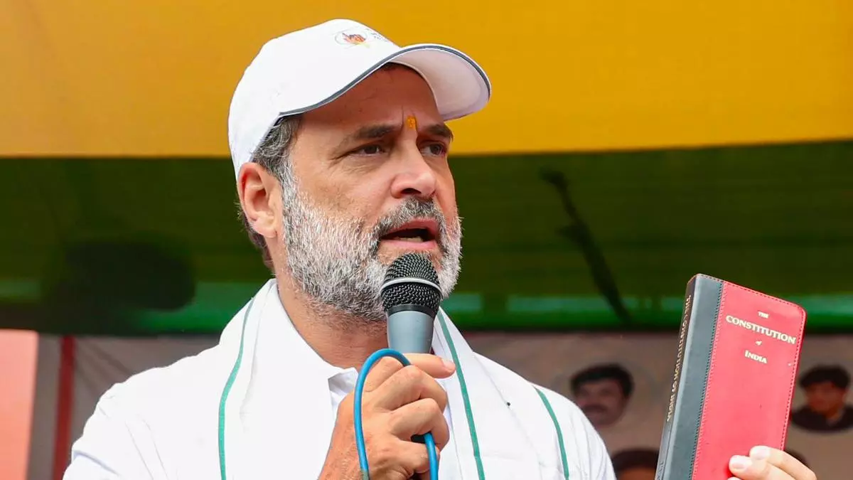 ബിഹാറിൽ ഒരു വീട്ടിൽ 947 വോട്ടര്‍മാര്‍; തെരഞ്ഞെടുപ്പ് കമ്മീഷന്‍റെ അത്ഭുതമെന്ന് കോൺഗ്രസ്