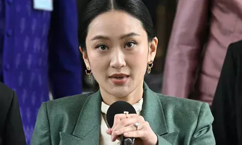 അങ്കിള്‍ വിളി വിനയായി ; തായ്‌ലന്‍ഡ് പ്രധാനമന്ത്രിയെ കോടതി പുറത്താക്കി