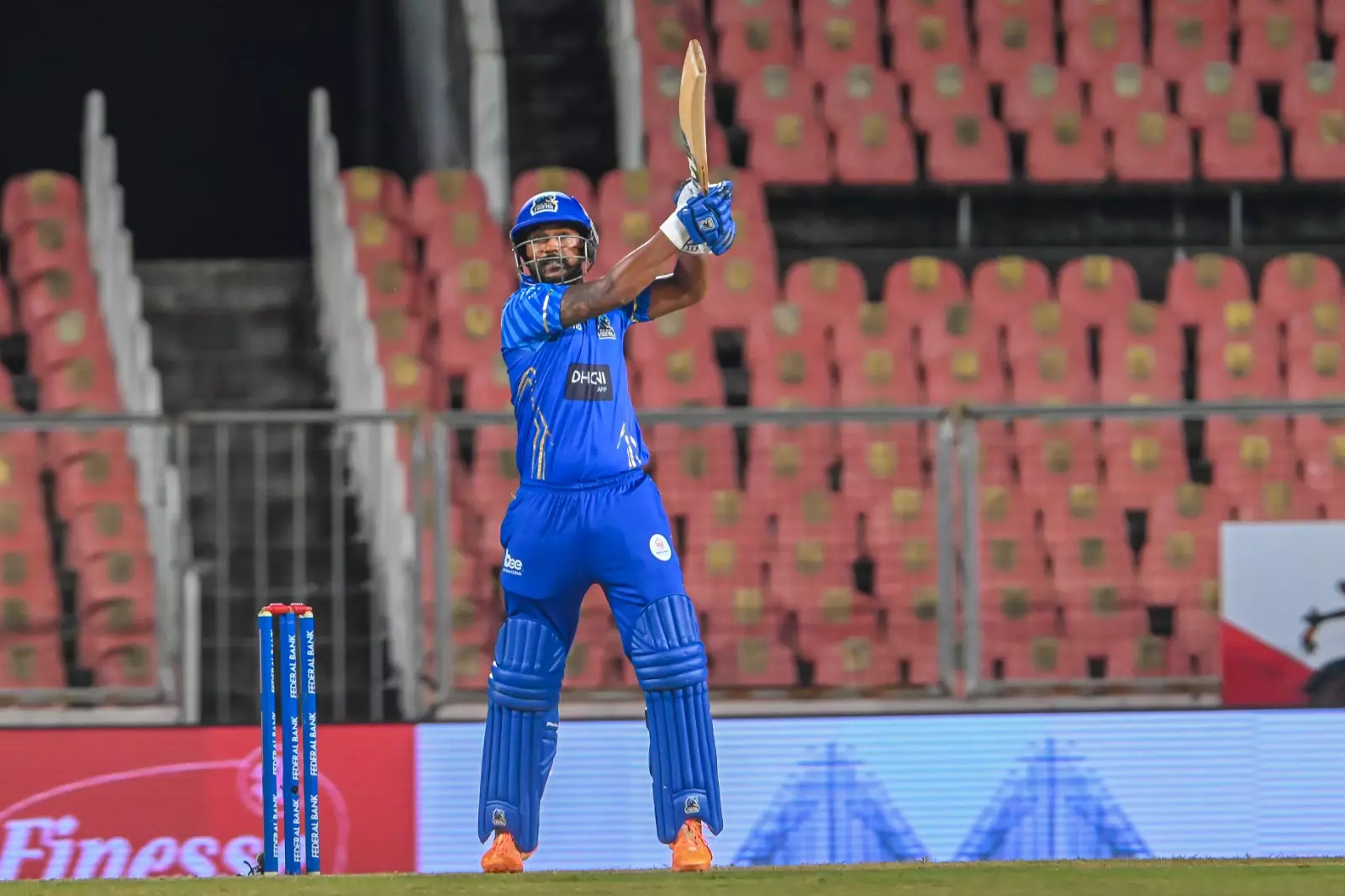 തൃശൂരിനെ ആറ് വിക്കറ്റിന് തോല്പിച്ച് കൊച്ചി