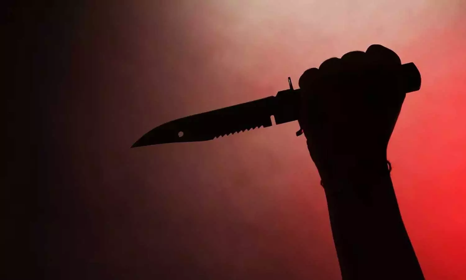 തൃശൂർ പഴഞ്ഞിയിൽ സിപിഎം ബ്രാഞ്ച് സെക്രട്ടറിക്ക് വെട്ടേറ്റു