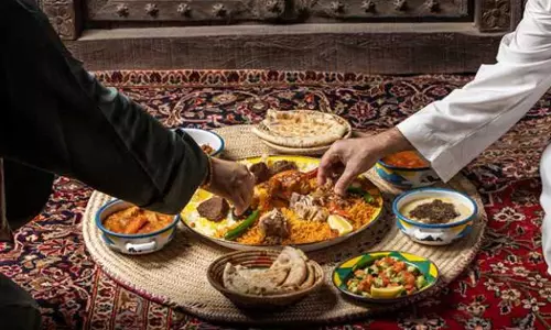 ഭക്ഷ്യ നിയമലംഘനങ്ങളുടെ പുതുക്കിയ പട്ടിക പുറത്തിറക്കി സൗദി ഭക്ഷ്യ നിയമലംഘനങ്ങളുടെ പുതുക്കിയ പട്ടിക പുറത്തിറക്കി സൗദി