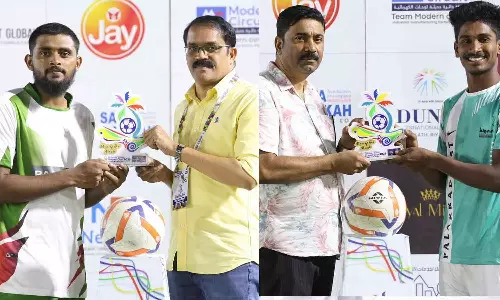 കെഎംസിസി സെൻട്രൽ കമ്മിറ്റി സൂപ്പർ കപ്പ്: കിരീടപ്പോരാട്ടത്തിന് കോഴിക്കോടും പാലക്കാടും