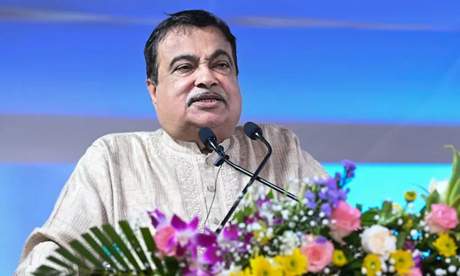 ജനങ്ങളെ ഏറ്റവും നന്നായി വിഡ്ഢികളാക്കാന് കഴിയുന്നയാൾക്ക് മികച്ച നേതാവാകാൻ കഴിയുമെന്ന് കേന്ദ്രമന്ത്രി നിതിന് ഗഡ്കരി; സത്യവചനമെന്ന് കോണ്ഗ്രസ് ജനങ്ങളെ ഏറ്റവും നന്നായി വിഡ്ഢികളാക്കാന് കഴിയുന്നയാൾക്ക് മികച്ച നേതാവാകാൻ കഴിയുമെന്ന് കേന്ദ്രമന്ത്രി നിതിന് ഗഡ്കരി; സത്യവചനമെന്ന് കോണ്ഗ്രസ്