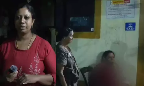 ഗർഭിണിയായതോടെ ലോൺ തിരിച്ചടവ് മുടങ്ങി,വീട് ജപ്തി ചെയ്ത് ധനകാര്യ സ്ഥാപനം; യുവതിയും ഒരു വയസുള്ള കുഞ്ഞും അമ്മയും പെരുവഴിയില് ഗർഭിണിയായതോടെ ലോൺ തിരിച്ചടവ് മുടങ്ങി,വീട് ജപ്തി ചെയ്ത് ധനകാര്യ സ്ഥാപനം; യുവതിയും ഒരു വയസുള്ള കുഞ്ഞും അമ്മയും പെരുവഴിയില്