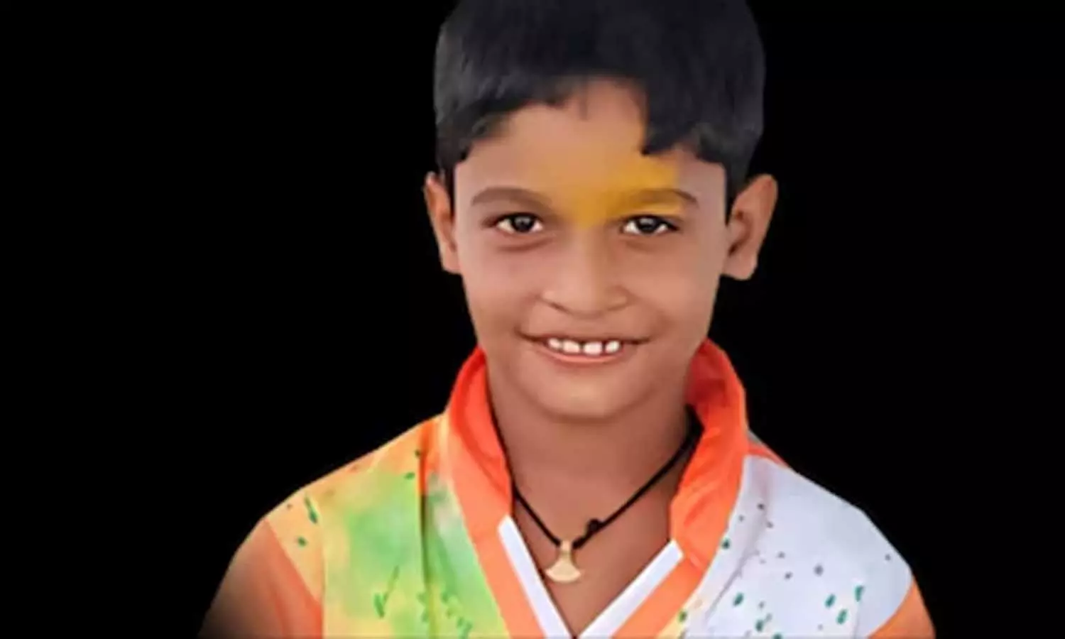 കളിച്ചുകൊണ്ടിരിക്കെ ഹൃദയാഘാതം; അമ്മയുടെ മടിയിൽക്കിടന്ന് പത്ത് വയസുകാരന് ദാരുണാന്ത്യം