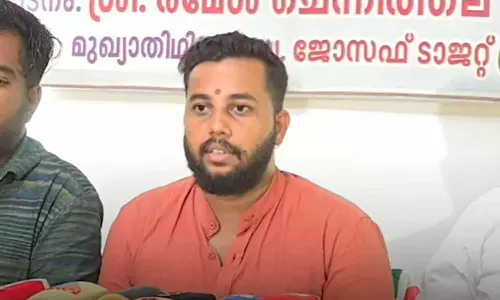 കുന്നംകുളം കസ്റ്റഡി മർദനം; സസ്‌പെൻഷൻ പോര,സർവീസിൽ നിന്നും പിരിച്ചുവിടണം; വി.എസ് സുജിത്ത്