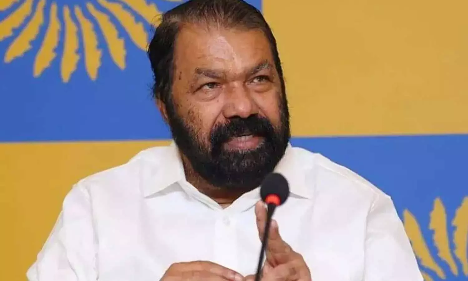 സേനക്ക് നാണക്കേടുണ്ടാക്കുന്ന ചില പൊലീസുകാരുണ്ട്, അവരെ മുഖം നോക്കാതെ കൈകാര്യം ചെയ്യും; മന്ത്രി വി.ശിവൻ കുട്ടി