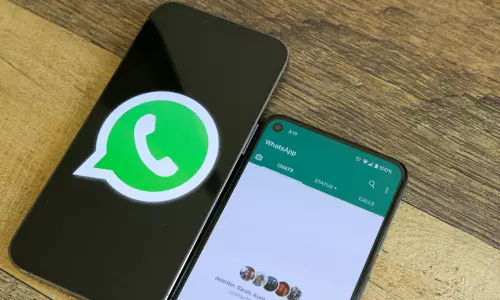 പണി മുടക്കി വാട്സാപ്പ്; മണിക്കൂറുകൾക്ക് ശേഷം തിരിച്ചുവരവ്