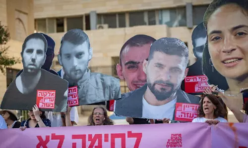 ദോഹ ആക്രമണം; ഗസ്സയിലെ ബന്ദികളുടെ മോചനത്തെ ബാധിച്ചേക്കുമെന്ന ഭയത്തിൽ  ഇസ്രായേലിലെ കുടുംബങ്ങൾ