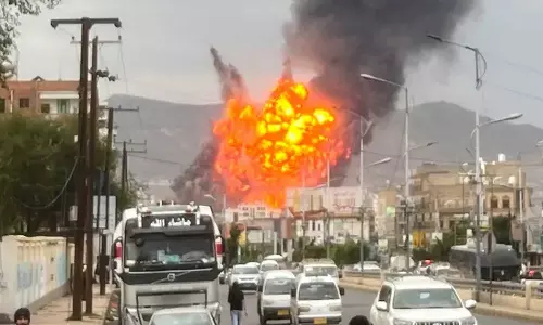 ദോഹക്ക് പിന്നാലെ യെമനിലും ബോംബിട്ട്  ഇസ്രായേൽ: ഒമ്പത് മരണം, 100 ലേറെ പേർക്ക് പരിക്ക്‌